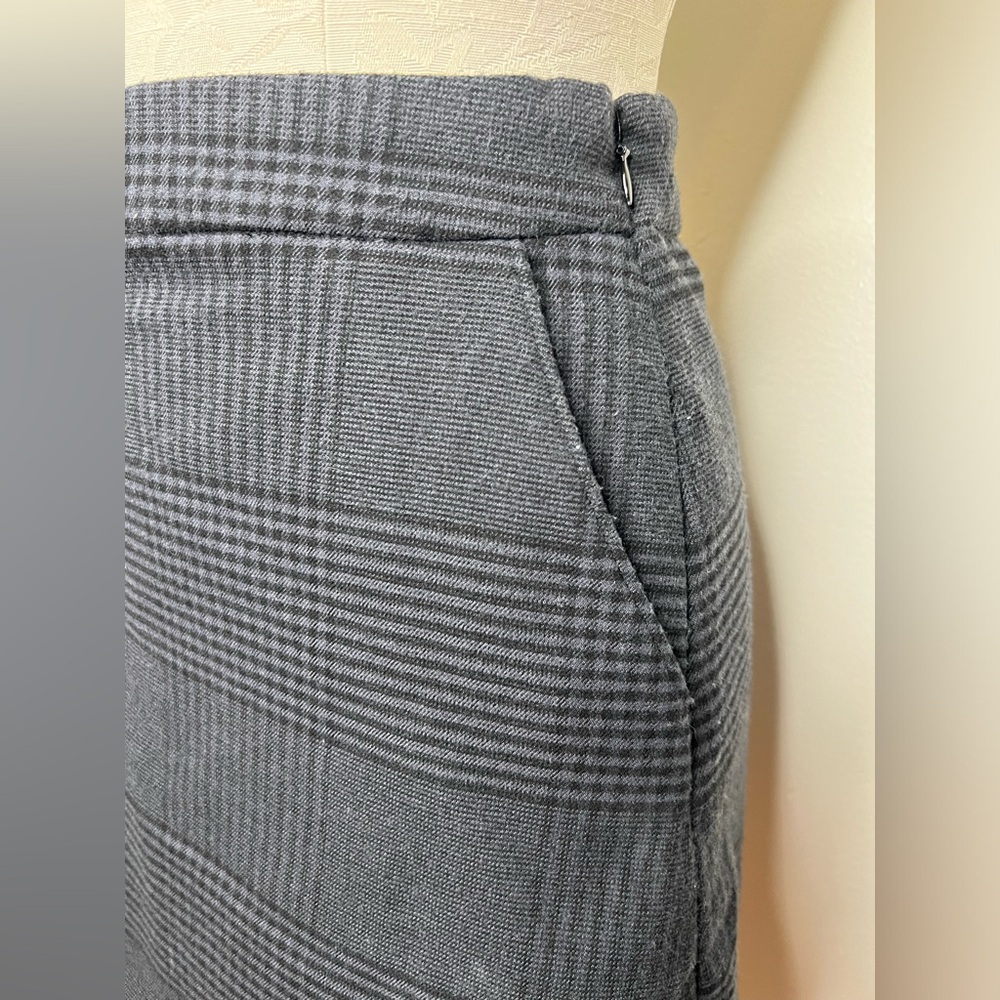 Mini Skort - Picture 4 of 4